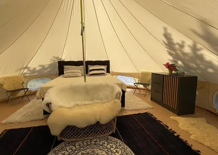 Luxury tent Intsu Royal Kadakametsa Glaemp *